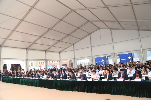 ��31���ղ���(hu��)�_Ļ����ɽ����۽����M(f��i)����(j��)����(qi��ng)�߶��Ј�(ch��ng)