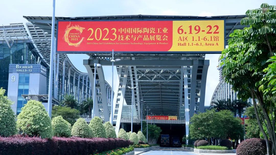 �R�ۄ����������x�ܸ��|���lչ����37�ÏV���մɹ��Iչ�A�M��Ļ��