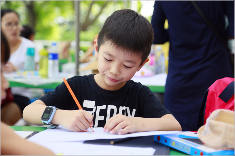 特寫(xiě) (4).JPG